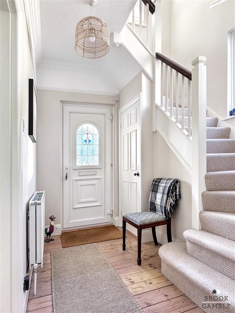 3 Bedroom House. Milton Road in Eastbourne,  3